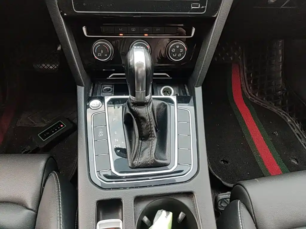 Volkswagen Magotan — миниатюра 14