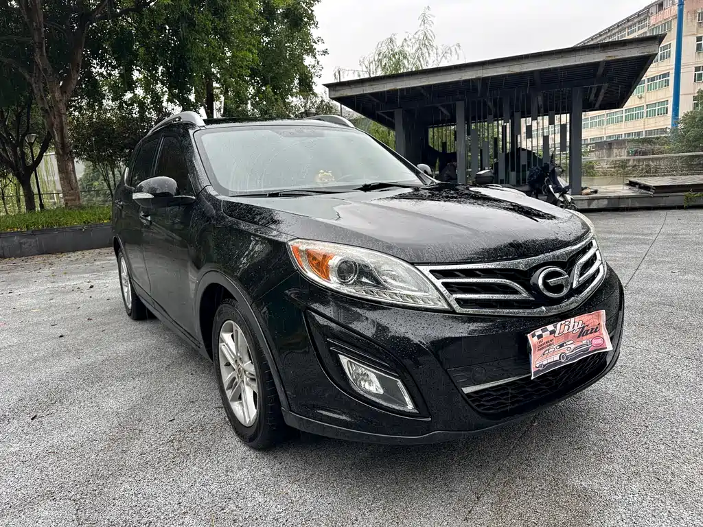 GAC GS5 2012 2.0L AT Luxury