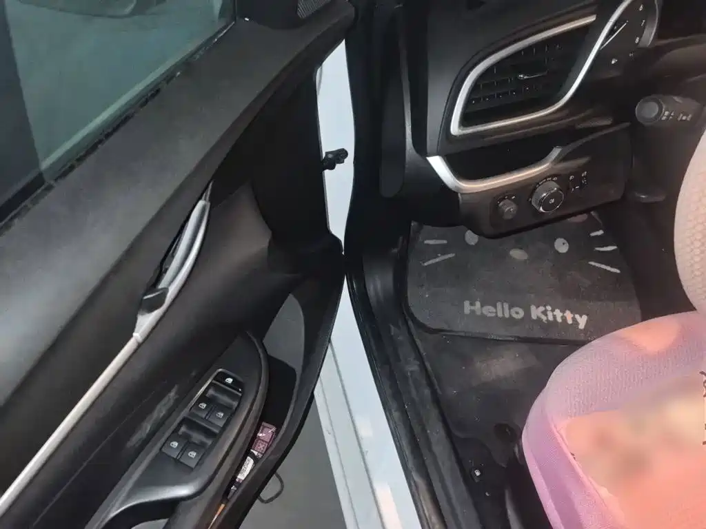 Buick Excelle — миниатюра 12