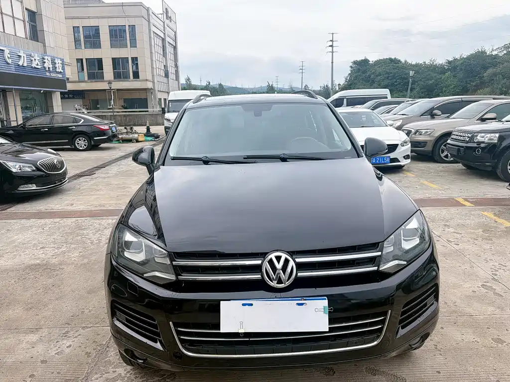 Volkswagen Touareg — миниатюра 4