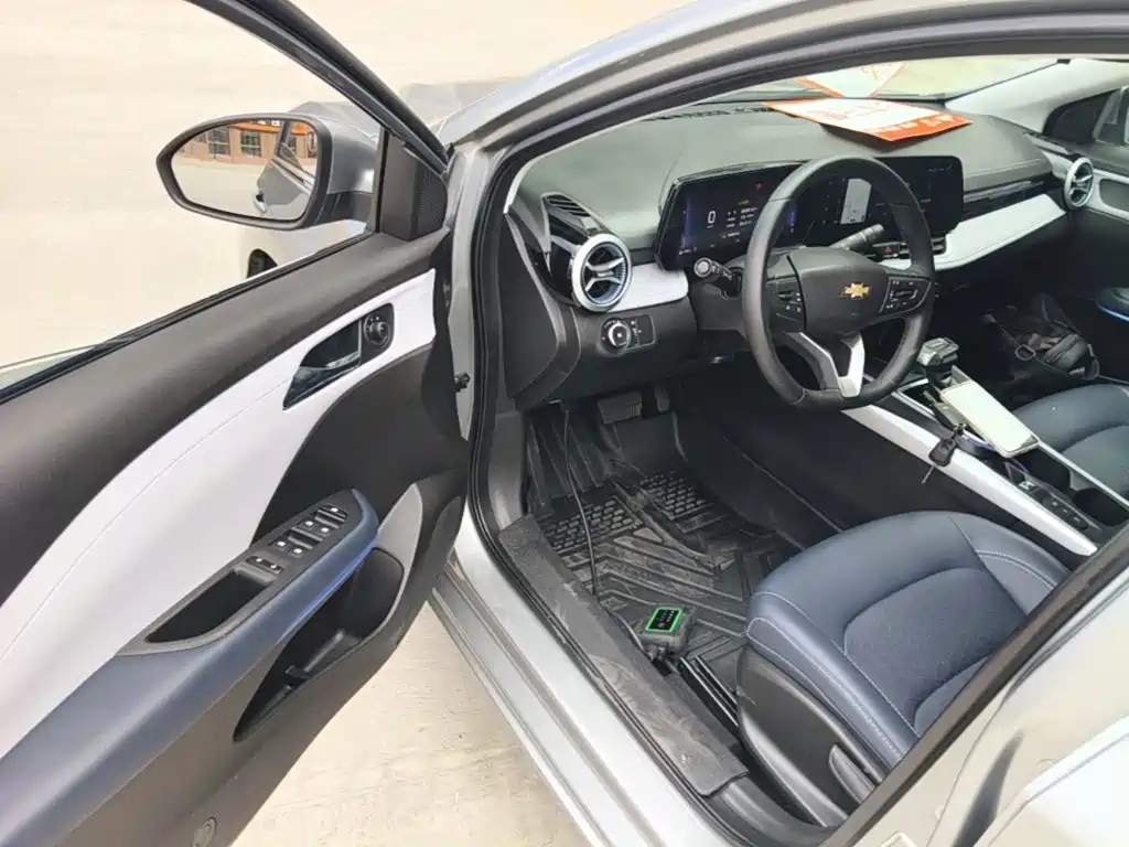Chevrolet Monza — миниатюра 16