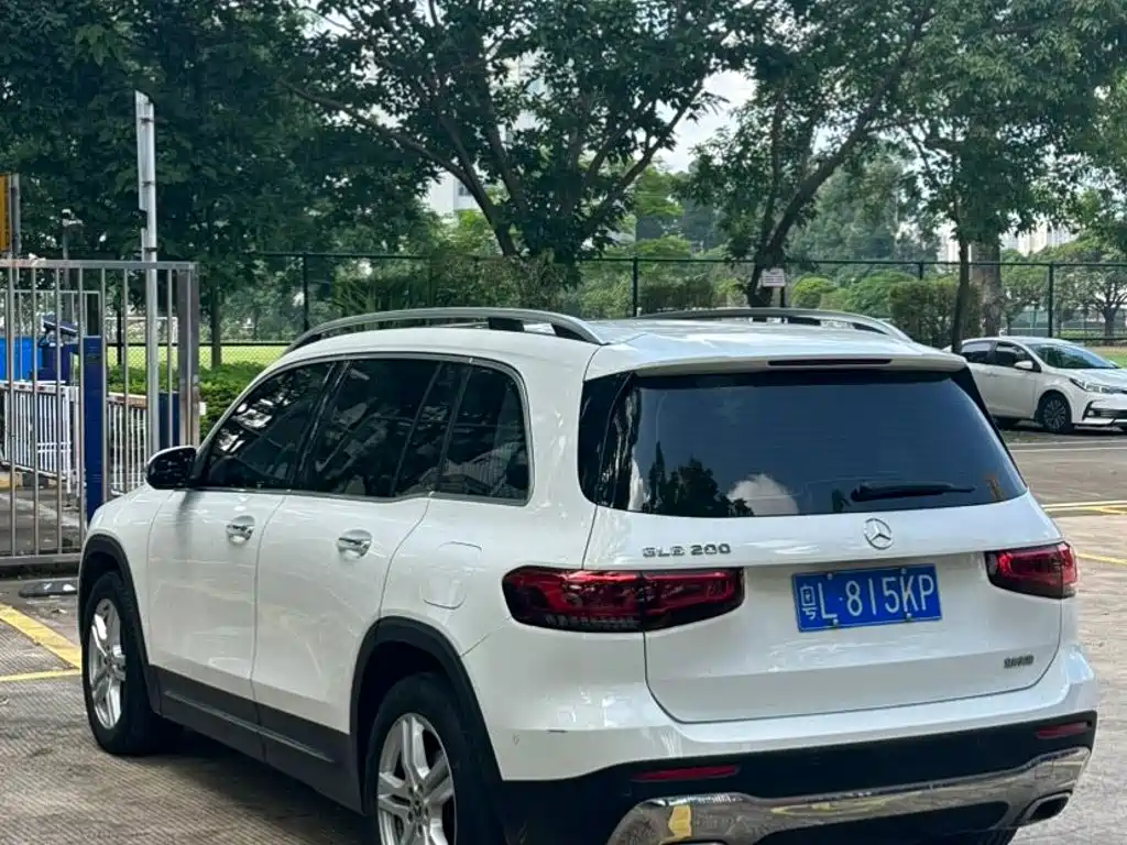 Mercedes-Benz GLB — миниатюра 9
