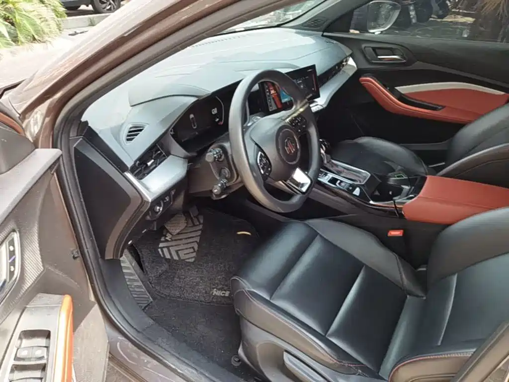 MG MG5 — миниатюра 16