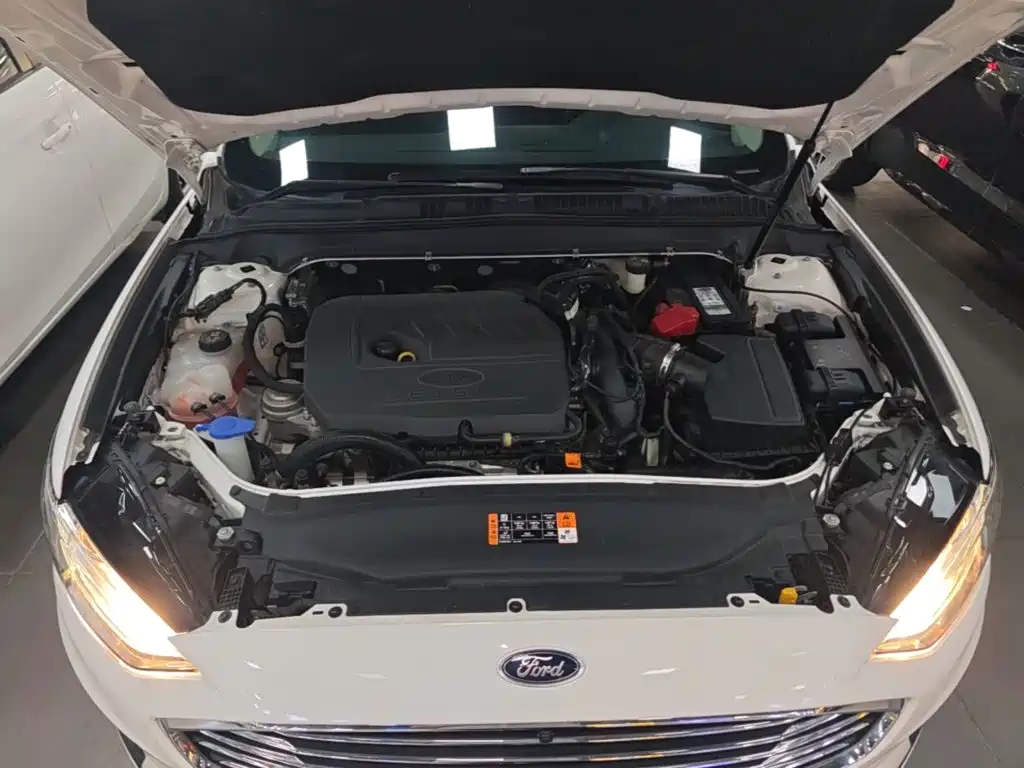 Ford Mondeo — миниатюра 20