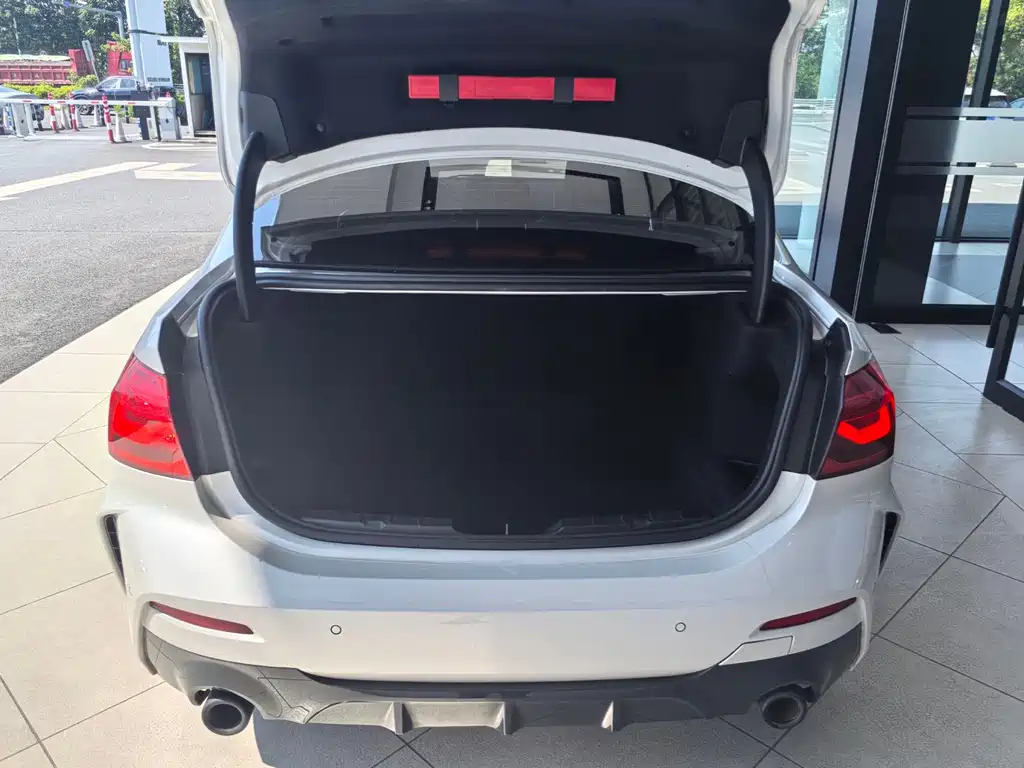 BMW 1 Series — миниатюра 10