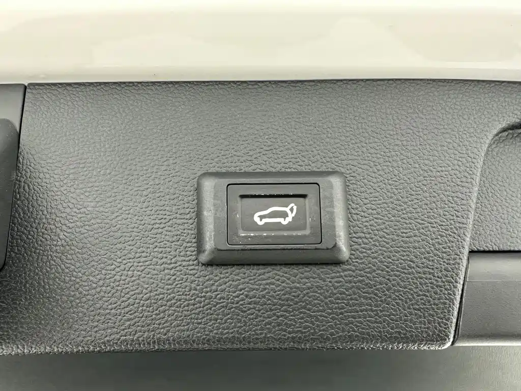 Volkswagen Tharu — миниатюра 15