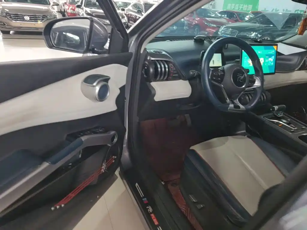 BYD Yuan Plus — миниатюра 16