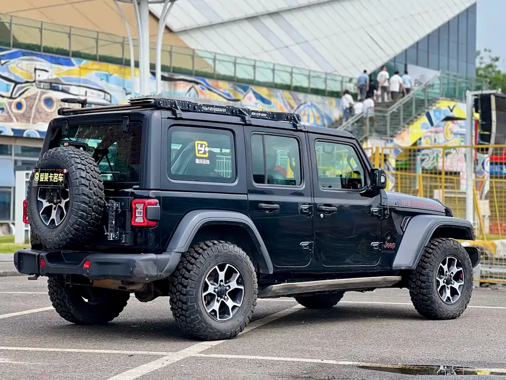 Jeep Wrangler — миниатюра 13