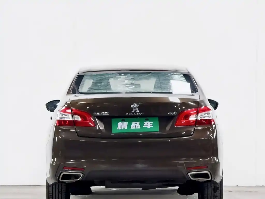 PEUGEOT 408
