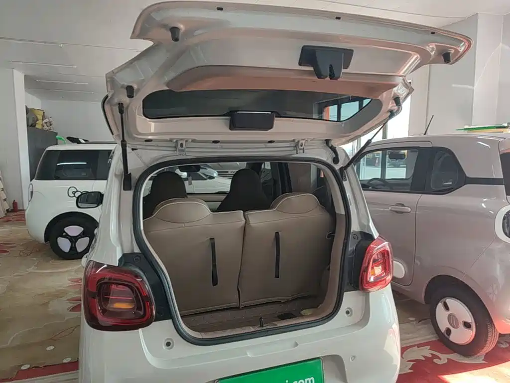 Wuling MINIEV — миниатюра 19