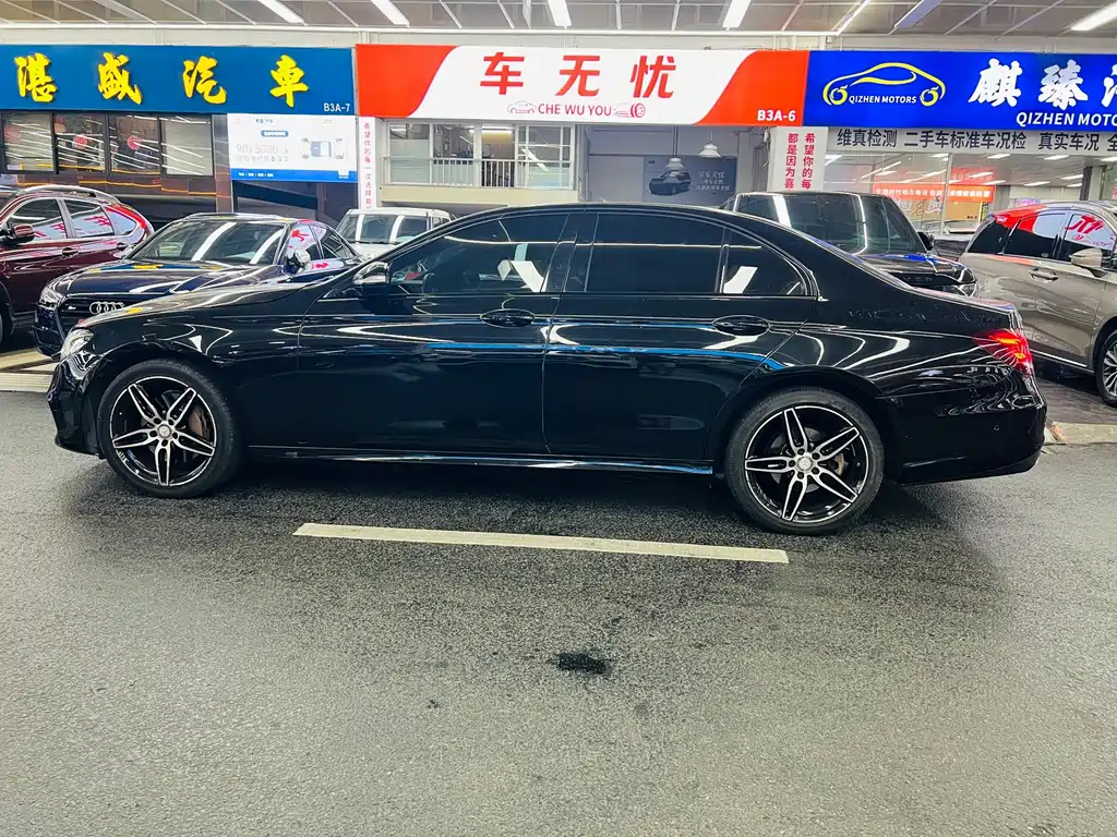 Mercedes-Benz E-Class — миниатюра 5
