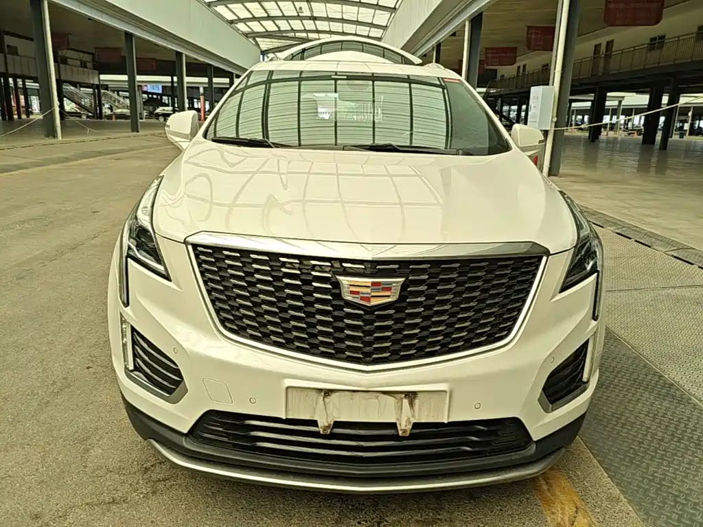 Cadillac XT5 — миниатюра 3