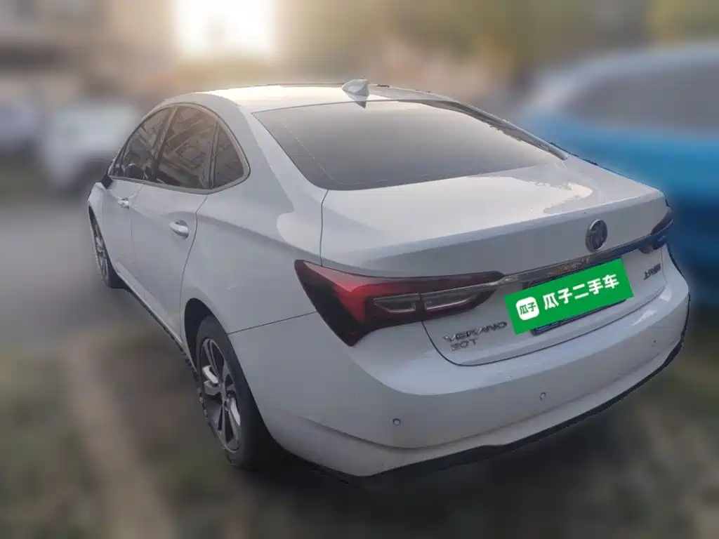 Buick Verano — миниатюра 4
