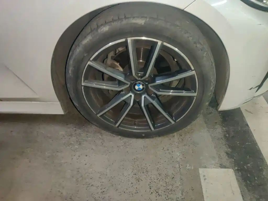 BMW 3 Series — миниатюра 24