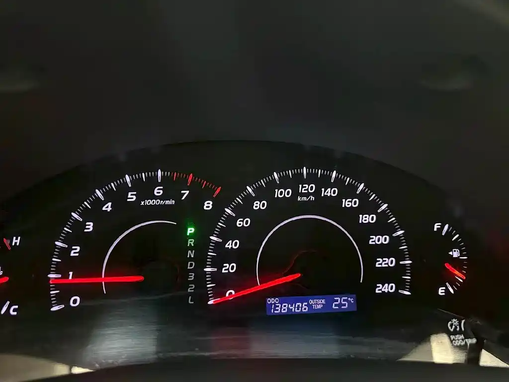 Toyota Camry — миниатюра 6