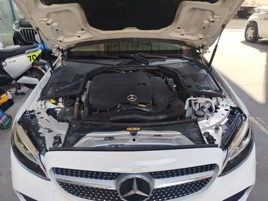 Mercedes-Benz C-Class — миниатюра 20