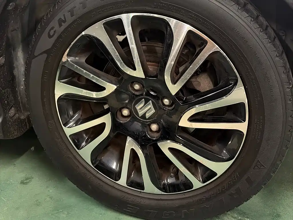 Suzuki Swift — миниатюра 12