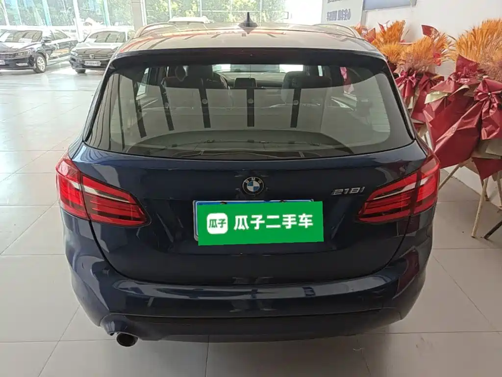 BMW 2 Series Active Tourer — миниатюра 6
