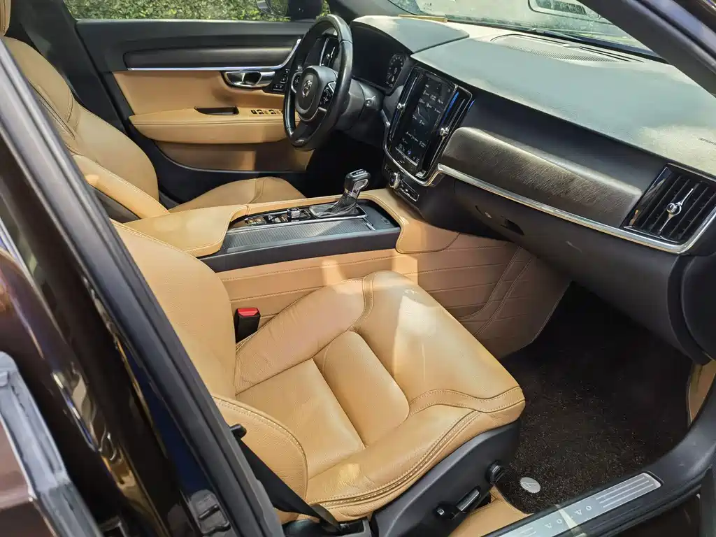 Volvo V90 — миниатюра 17