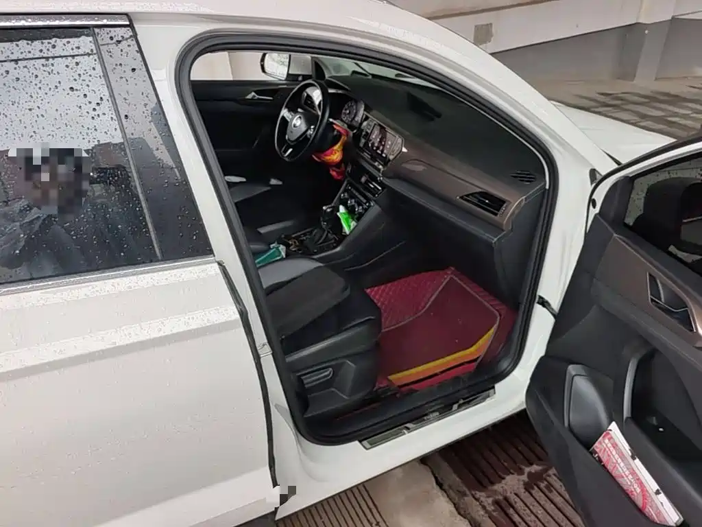 Volkswagen Tharu — миниатюра 9