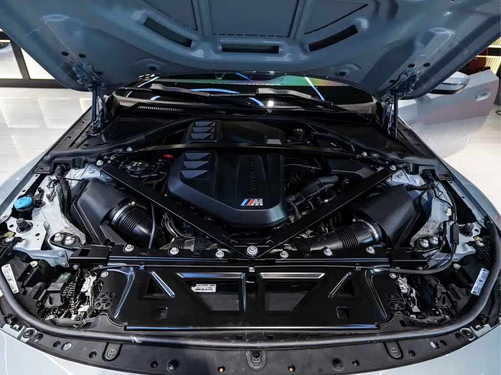 BMW M2 — миниатюра 11