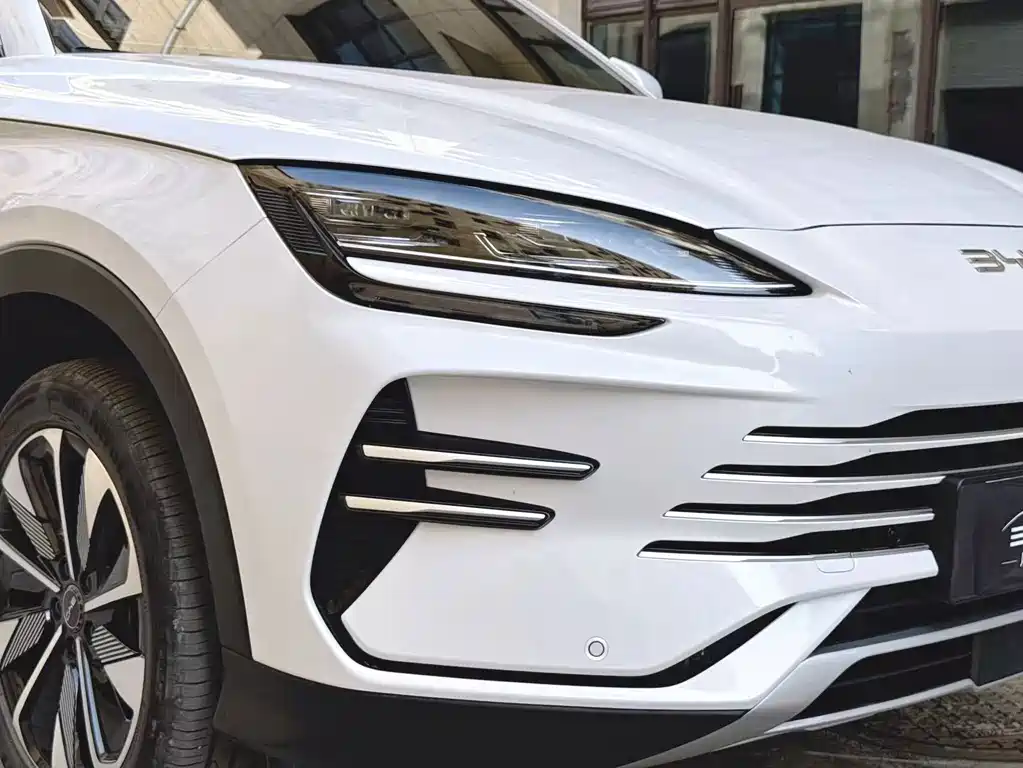 BYD PLUS New Energy — миниатюра 21