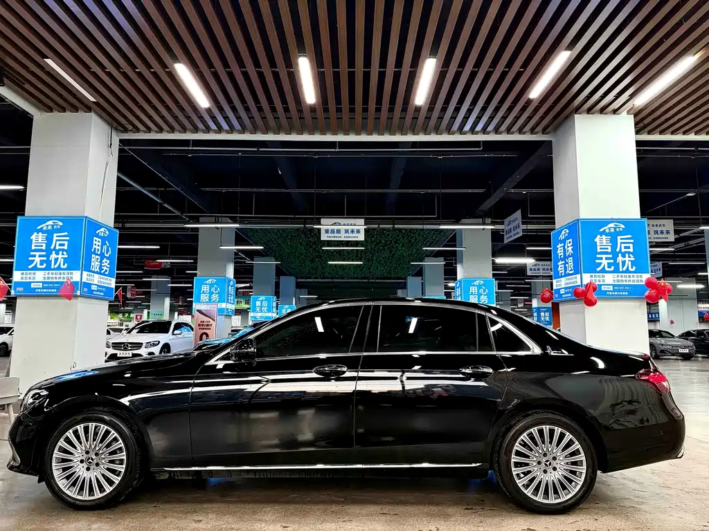 MERCEDES-BENZ E CLASS