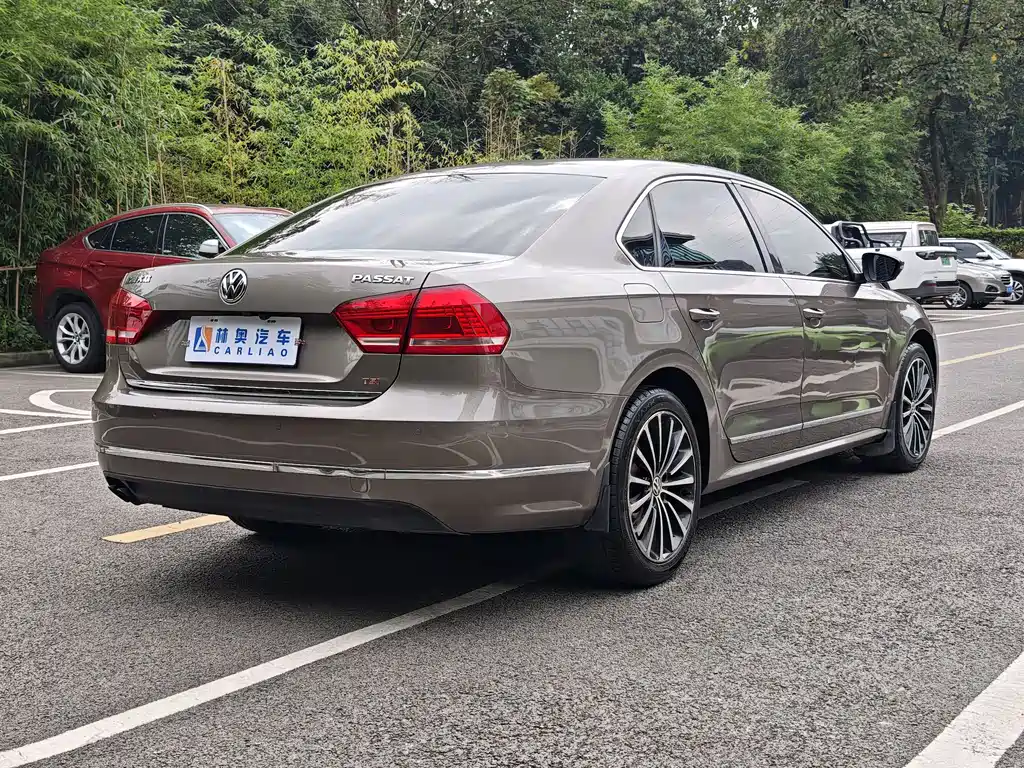 Volkswagen Passat — миниатюра 7