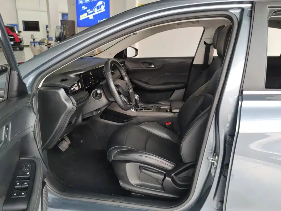 Roewe i5 — миниатюра 9