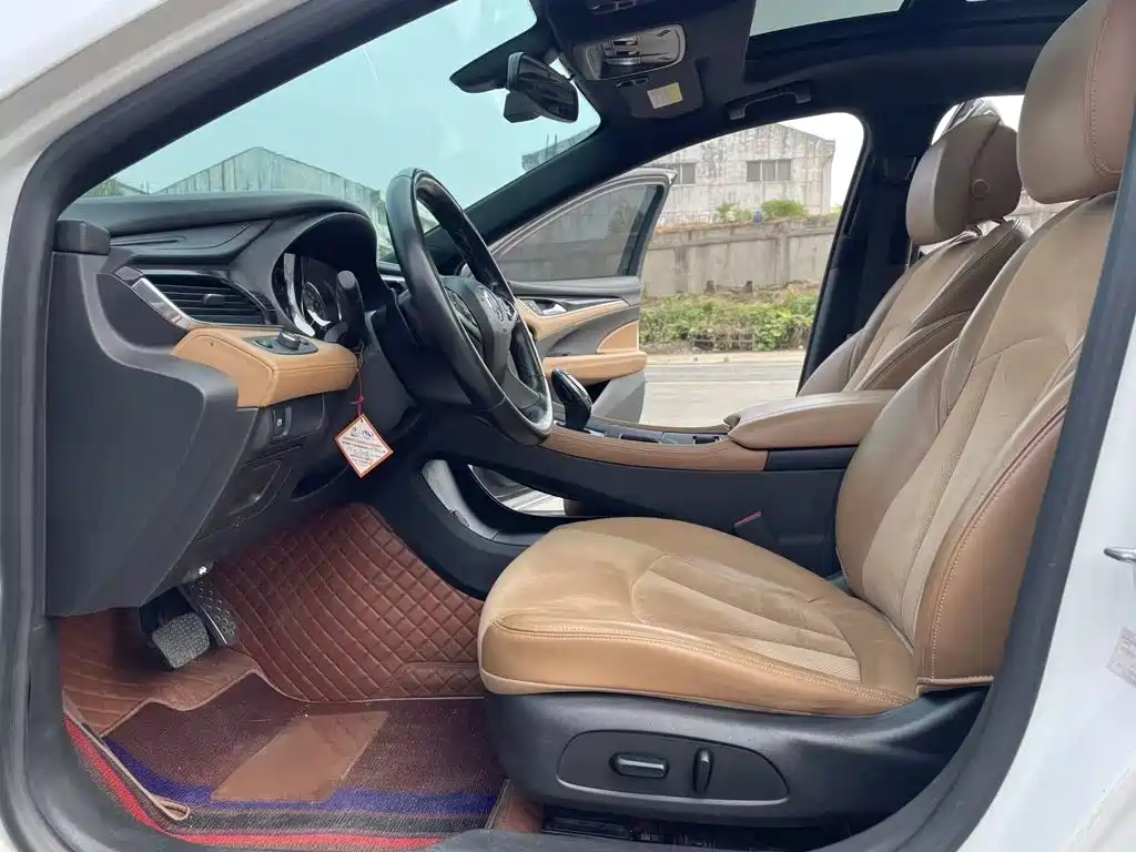 Buick LaCrosse — миниатюра 11