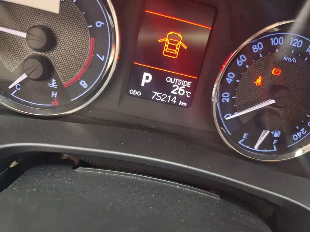 Toyota Corolla — миниатюра 13
