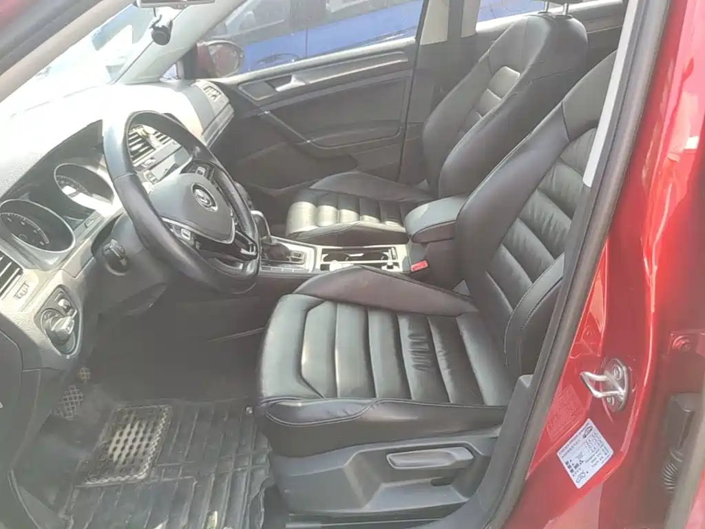 Volkswagen Golf — миниатюра 15