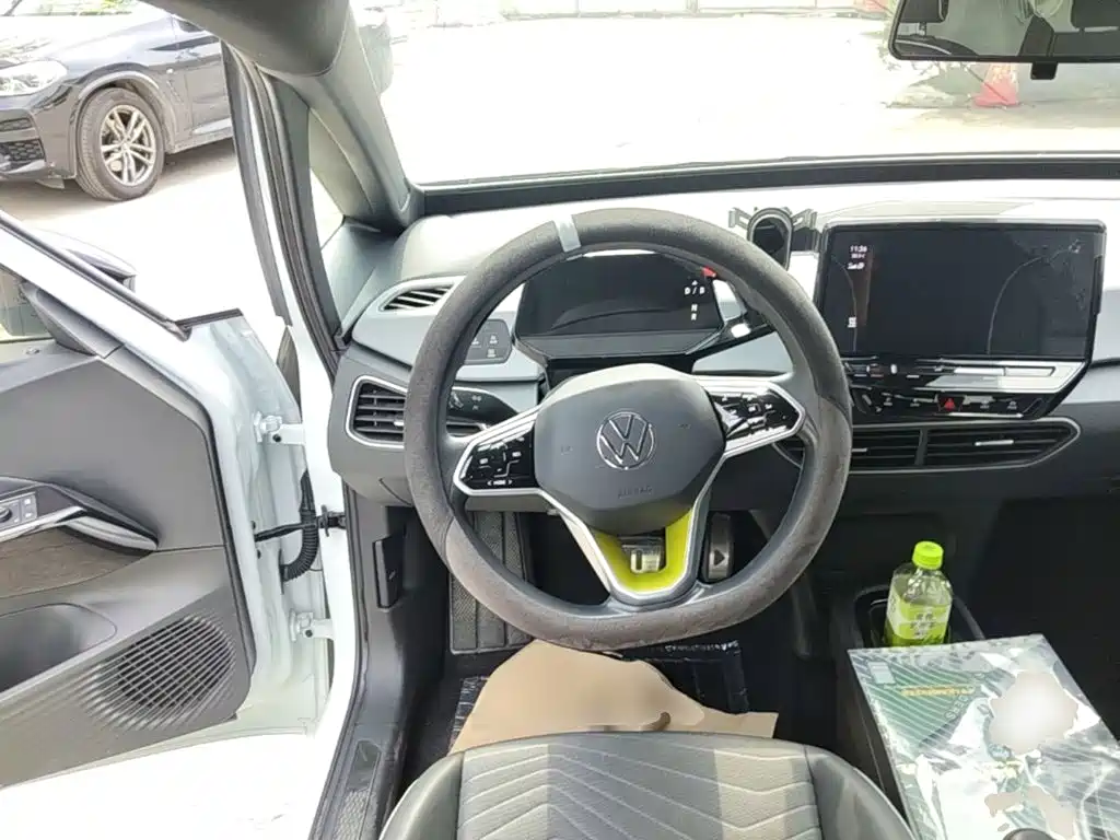 Volkswagen ID.3 — миниатюра 11