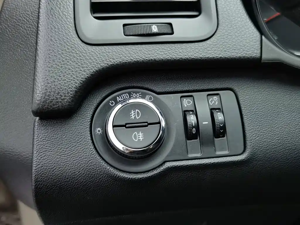 Buick Regal — миниатюра 21
