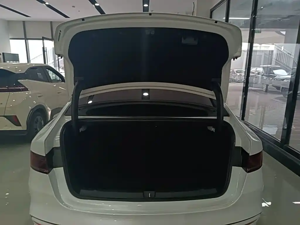 BYD Qin PLUS — миниатюра 19