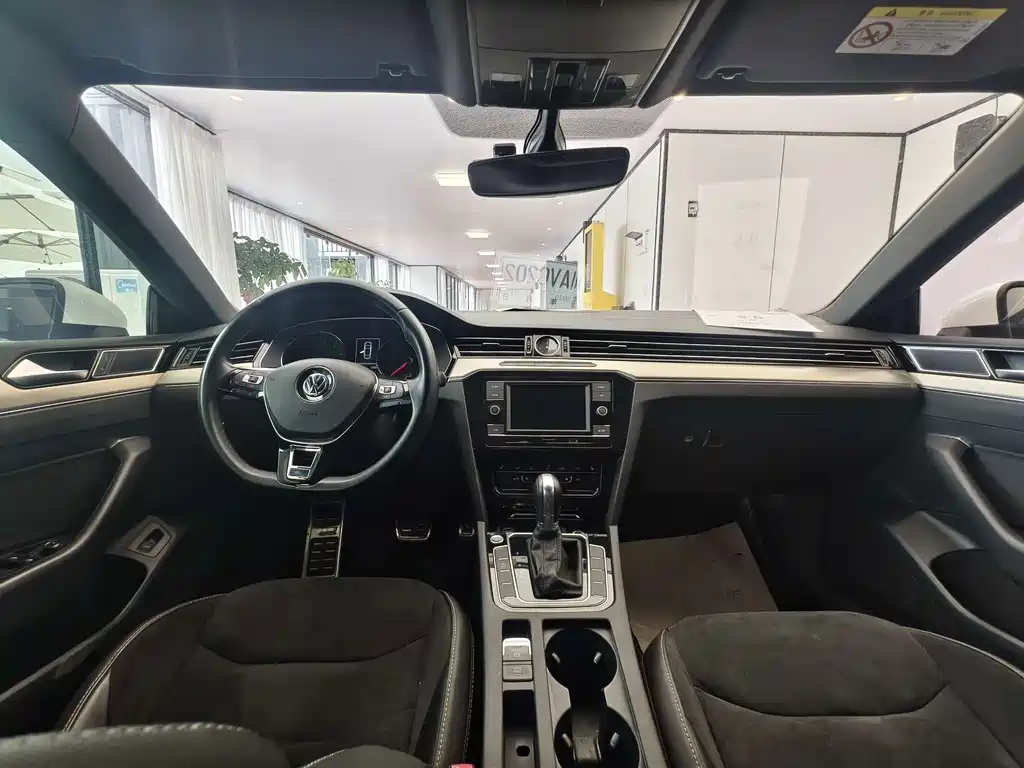Volkswagen CC — миниатюра 7