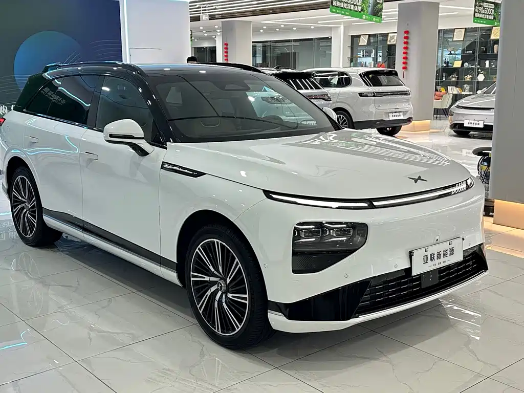 XPeng G9