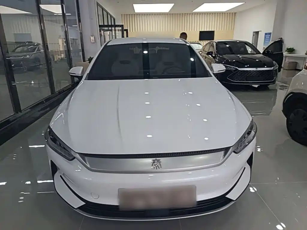 BYD Qin PLUS — миниатюра 3