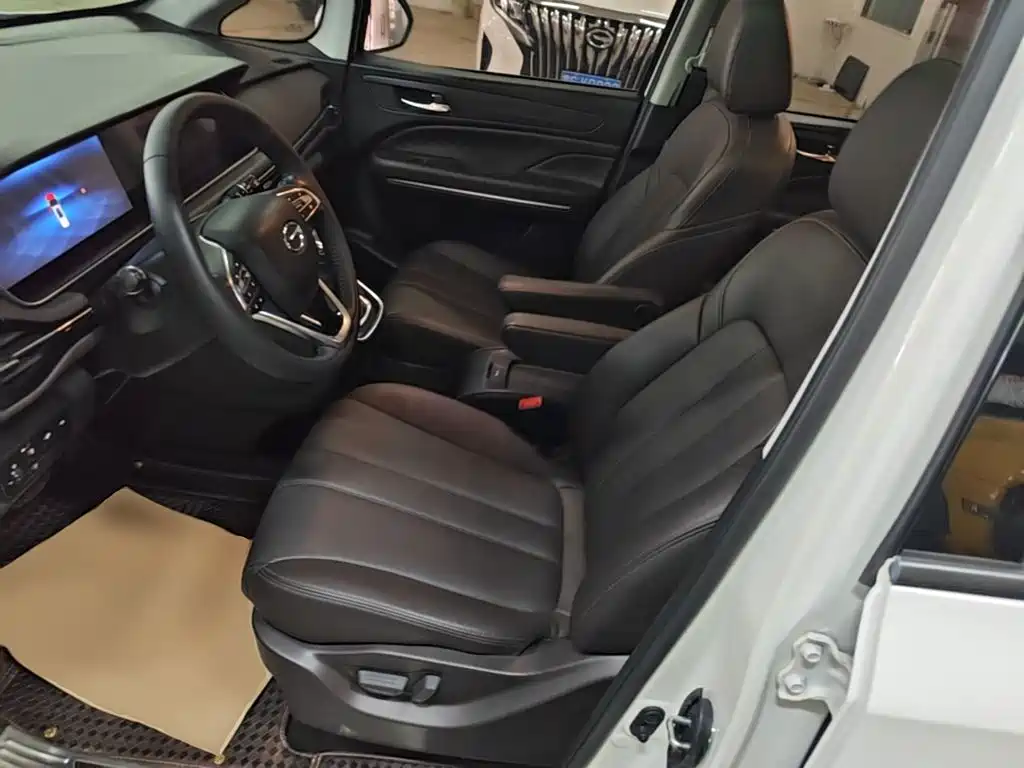 GAC Motor Trumpchi M6 — миниатюра 15