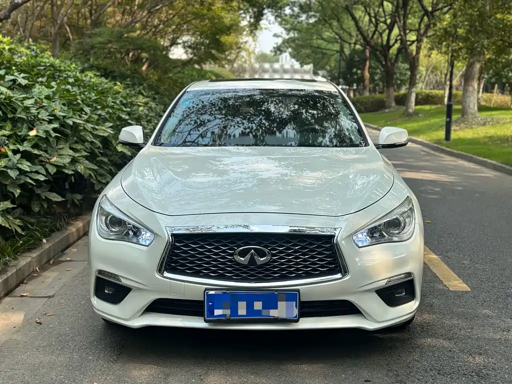 Infiniti Q50L — миниатюра 2