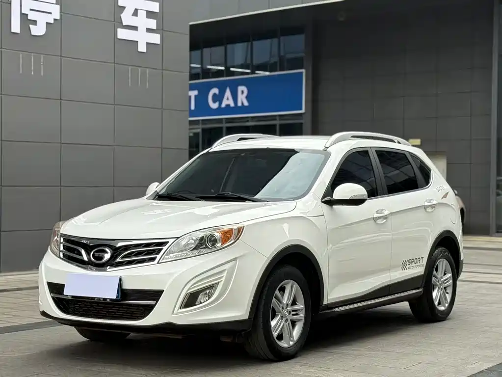GAC Motor Trumpchi GS5 2016