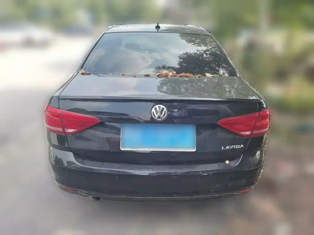 Volkswagen Lavida — миниатюра 8