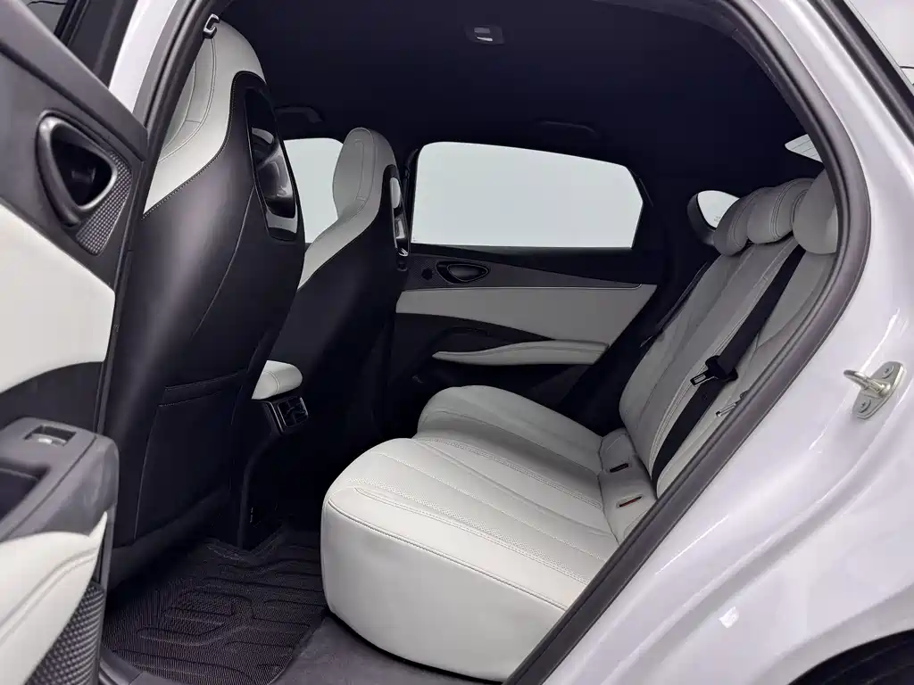 BYD Seal 06 — миниатюра 8