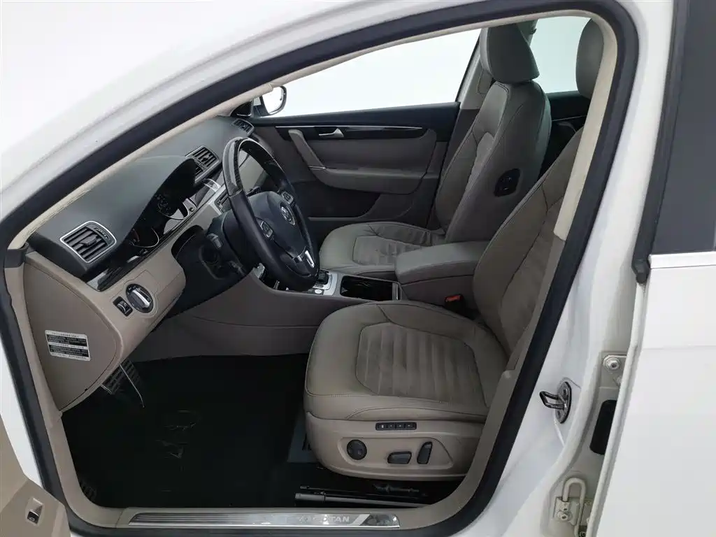 Volkswagen Magotan 2013 2.0TSI