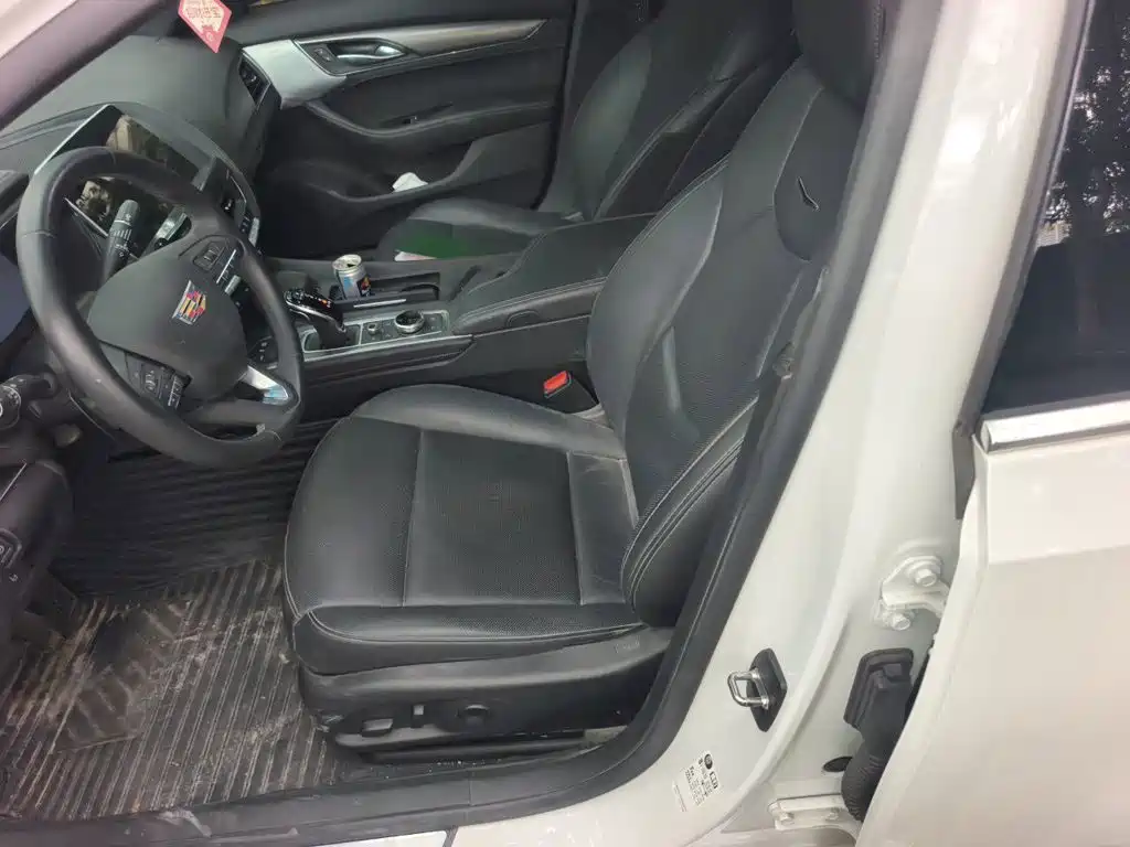 Cadillac CT5 — миниатюра 16