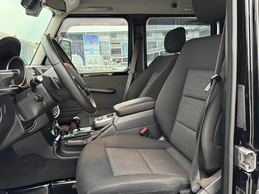 MERCEDES-BENZ G CLASS