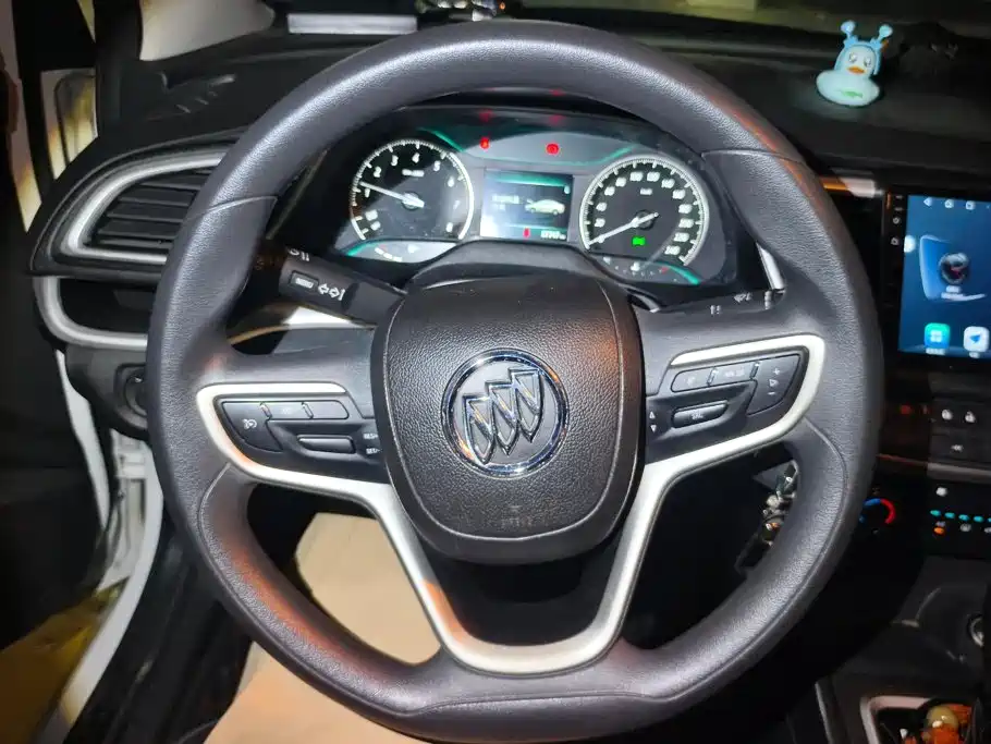 Buick Excelle — миниатюра 15