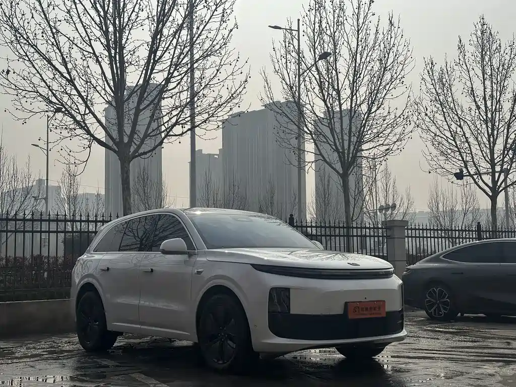 Li Auto IDEAL L6