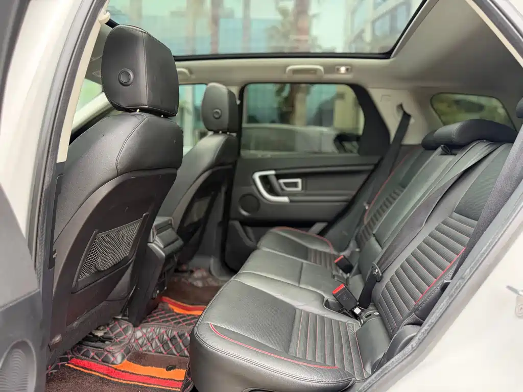 Land Rover Discovery Sport — миниатюра 6