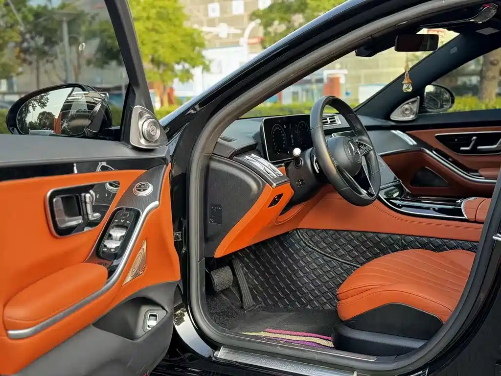 Mercedes-Benz S-Class — миниатюра 4